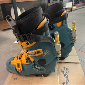 DEELUXE 알파인 부츠 22/23 + 바인딩