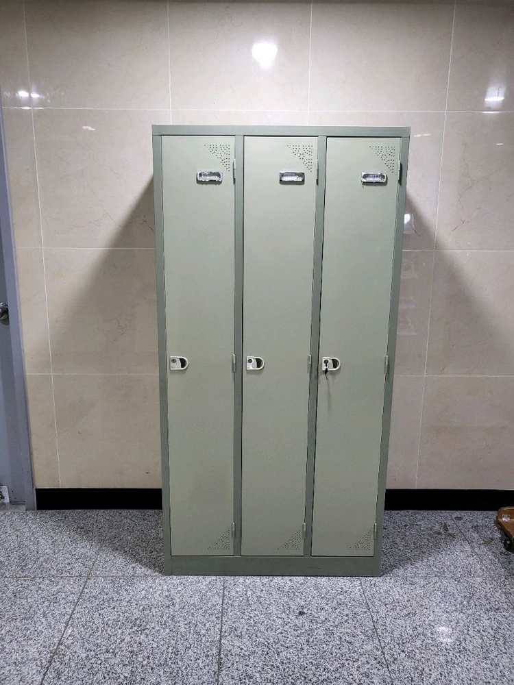 철재유리진열장 철제캐비넷 철재옷장 철재사물함 철제보관함 철재신발장 이미지