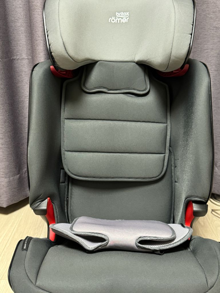 브라이택스 카시트 어드밴스픽스4 판매 이미지