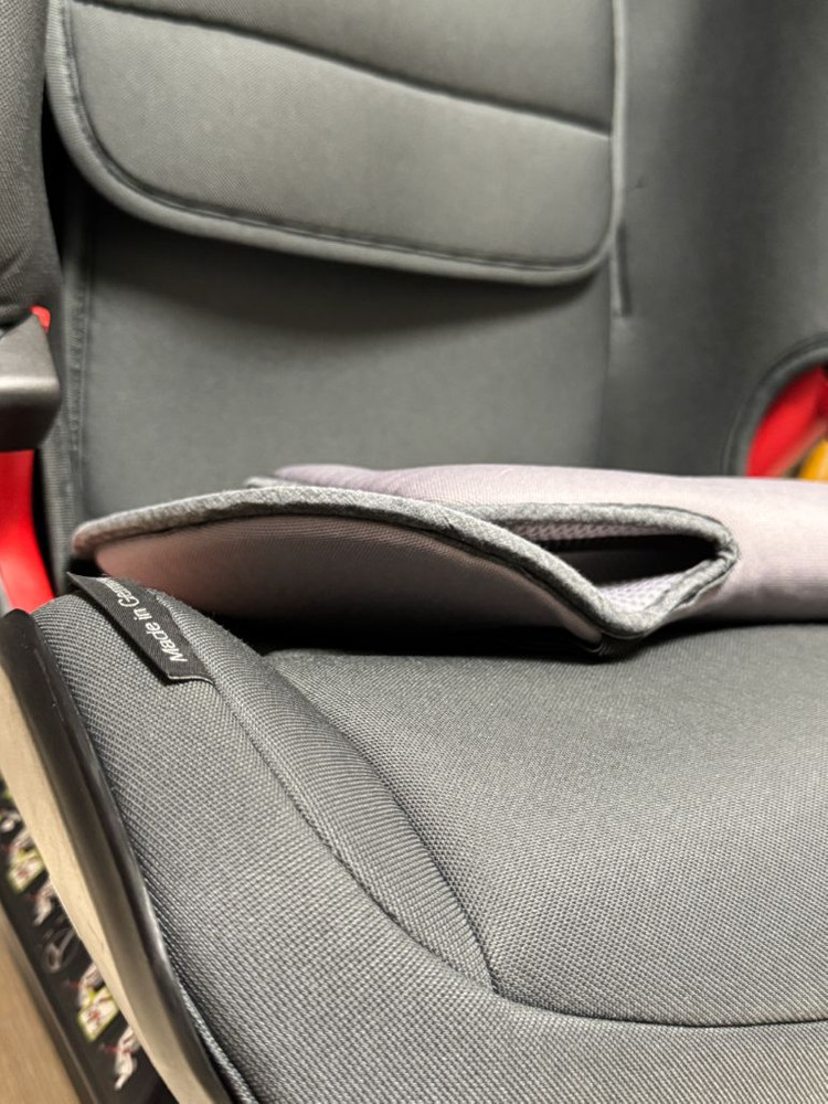 브라이택스 카시트 어드밴스픽스4 판매 이미지