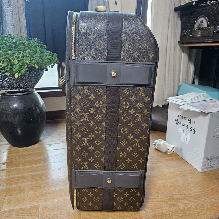 루이비통 정품 모노그램 캔버스 여행가방 케리어 이미지