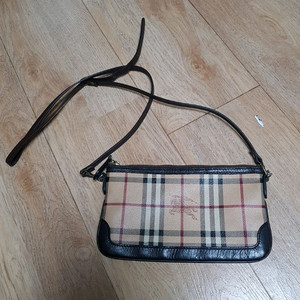 버버리 숄더 크로스백 가방