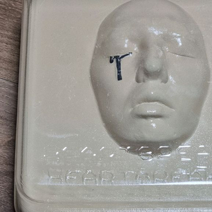 지드래곤 GD 하트브레이커 앨범 이미지