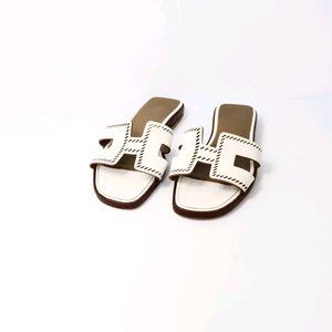 에르메스 H로고 화이트 오란 슬리퍼 35.5/225