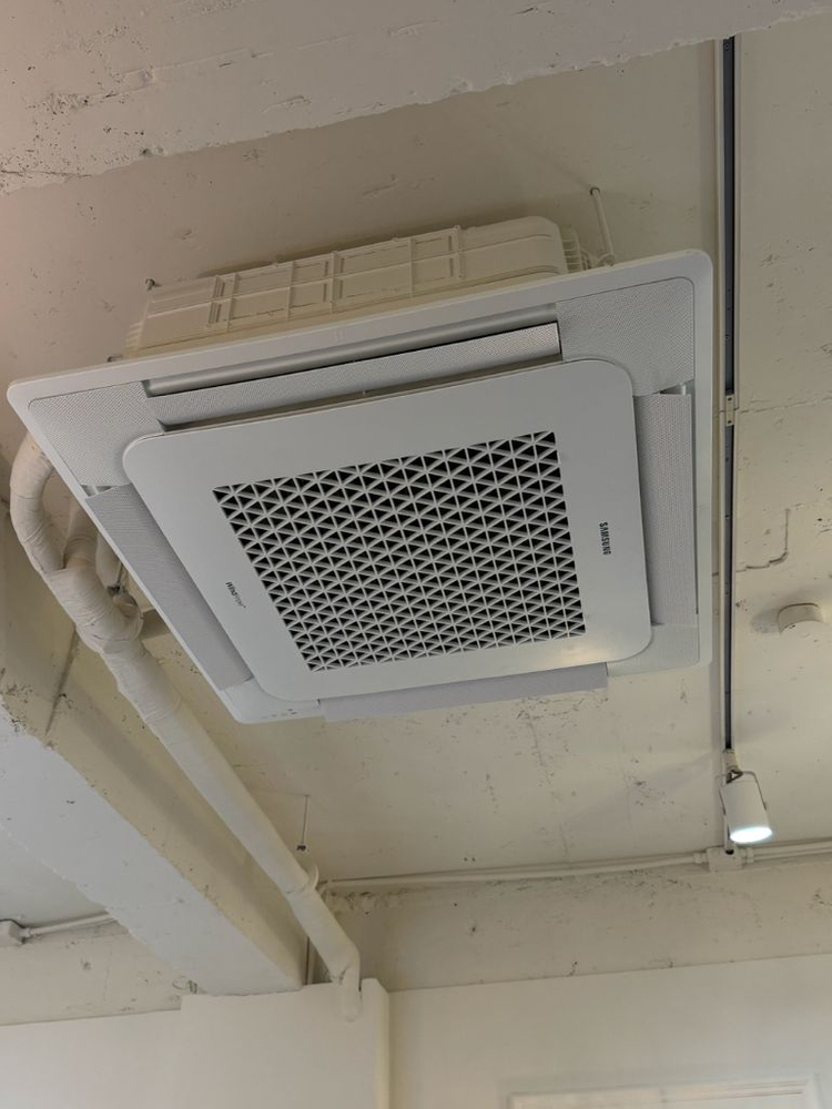 삼성 무풍 천장형 냉난방기 (시스템에어컨) 이미지