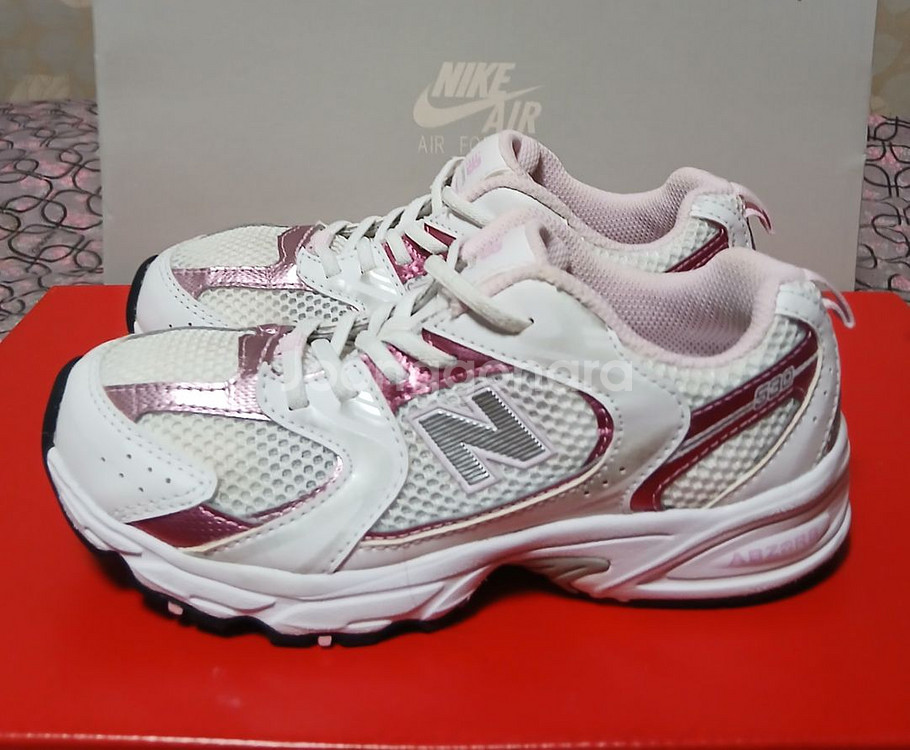 뉴발란스키즈530 실버핑크200운동화 거의새거24년1월--1