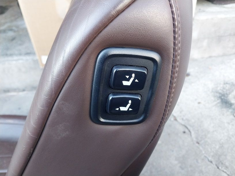 제네시스BH 운전석 조수석 전동 통풍 메모리 시트 레일 이미지