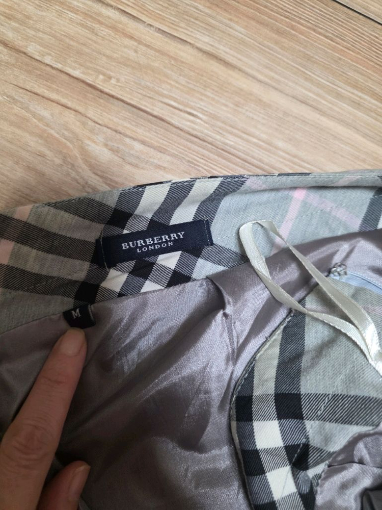 버버리 정품 스커트--5