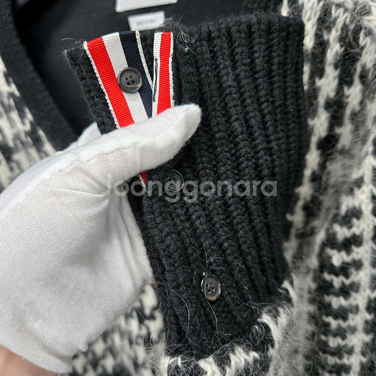 톰브라운 4BAR 하운드투스 울 가디건 5--4