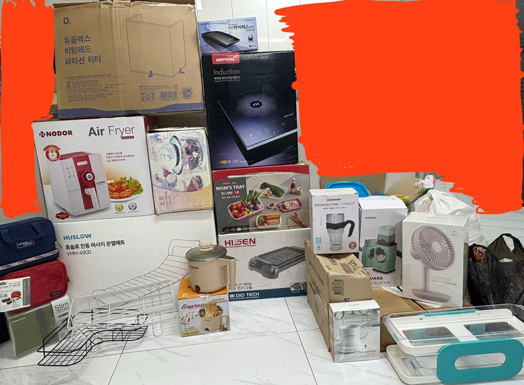 주방용품 & 가전제품 새제품 다량처분 오븐 그릴 매트 전기포트 네비 티포트 히터 도시락 텀블러 반찬통 선반 도자기 이미지