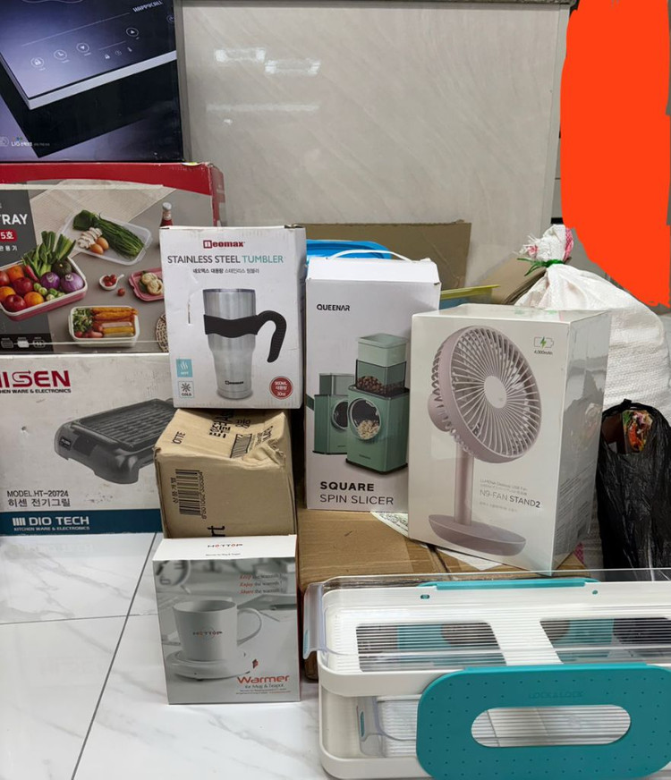 주방용품 & 가전제품 새제품 다량처분 오븐 그릴 매트 전기포트 네비 티포트 히터 도시락 텀블러 반찬통 선반 도자기 이미지