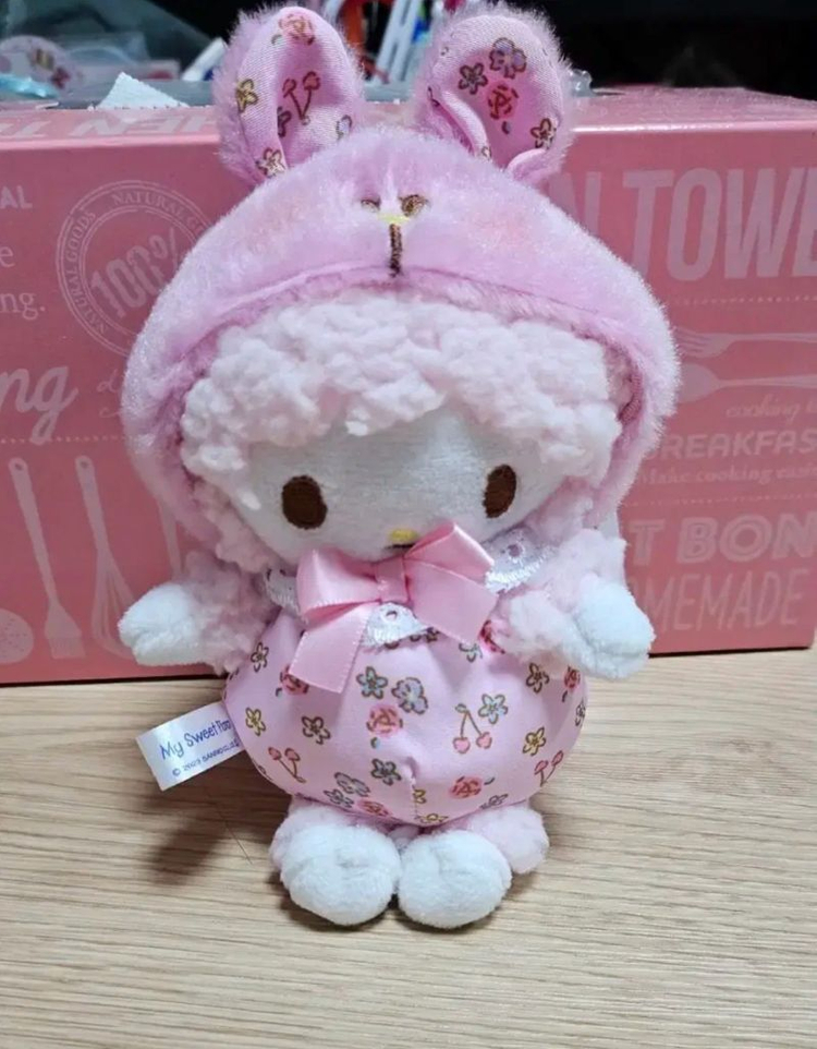 산리오)마이멜로디 피아노 마스코트 인형 이미지