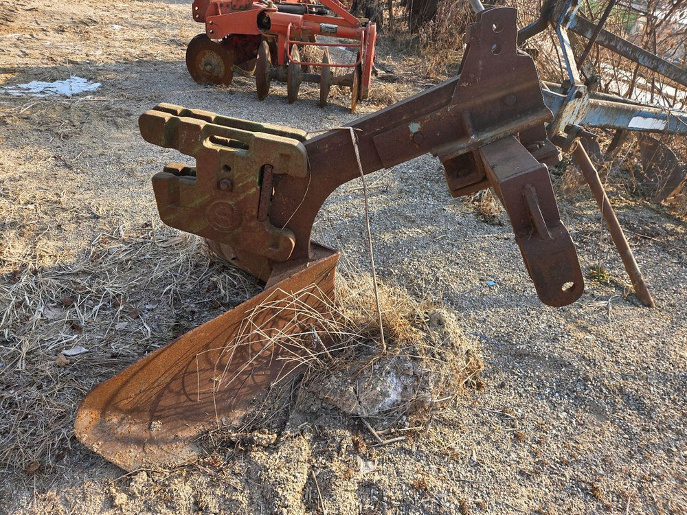 트래터용 대형 외쟁기--1