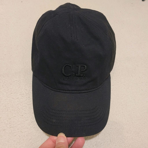 CP컴퍼니 자수 고글 캡 L
