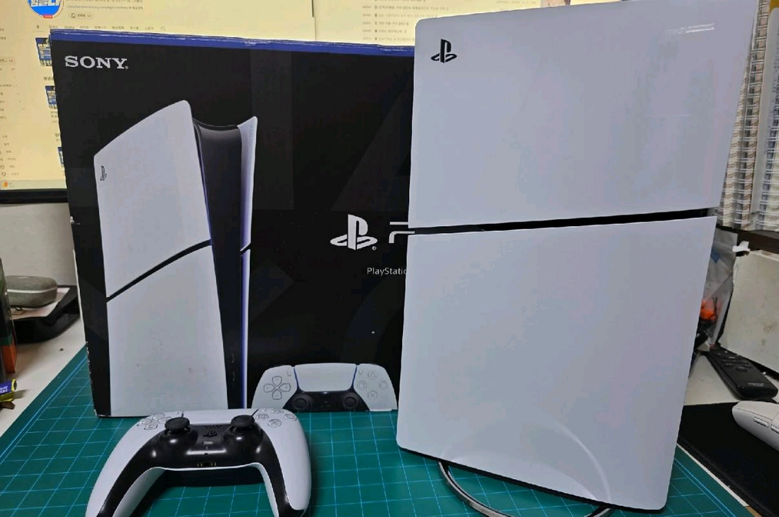 ps5 슬림 디지탈 팝니다. - 안심되는 중고거래