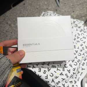 에어팟프로3 리플케이스 화이트 이미지