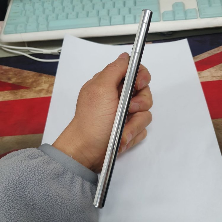 .갤럭시 S22울트라 256GB 화이트 U+ AA급 무잔상 중고폰 210794--6