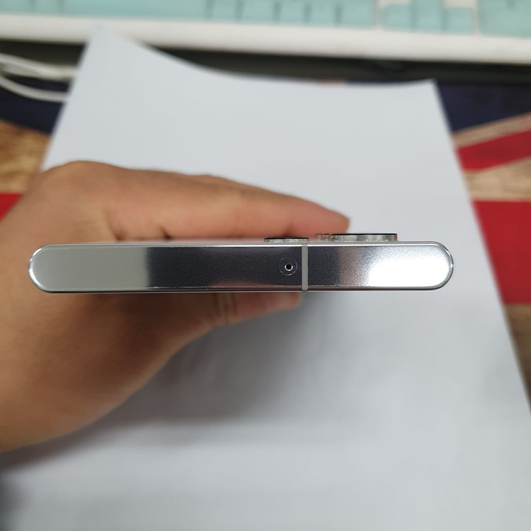 .갤럭시 S22울트라 256GB 화이트 U+ AA급 무잔상 중고폰 210794--4