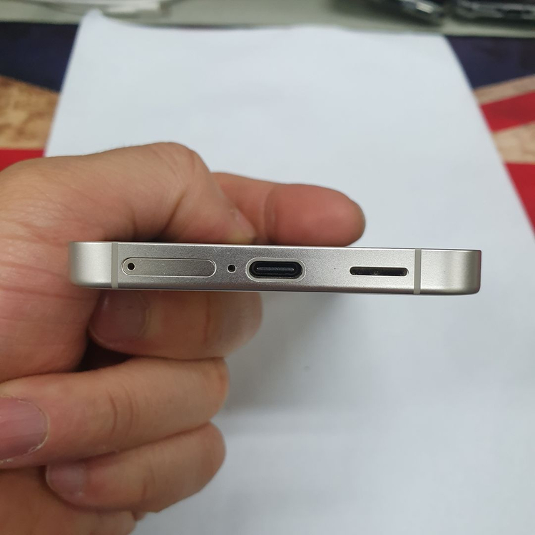 .갤럭시S24 256GB 옐로우 SK S급 무잔상 중고폰 55만 부천 신중동역 메인폰 자녀폰 부모님폰 042716--5