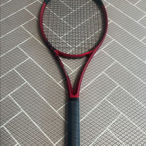 윌슨 클래시 테니스 라켓 이미지