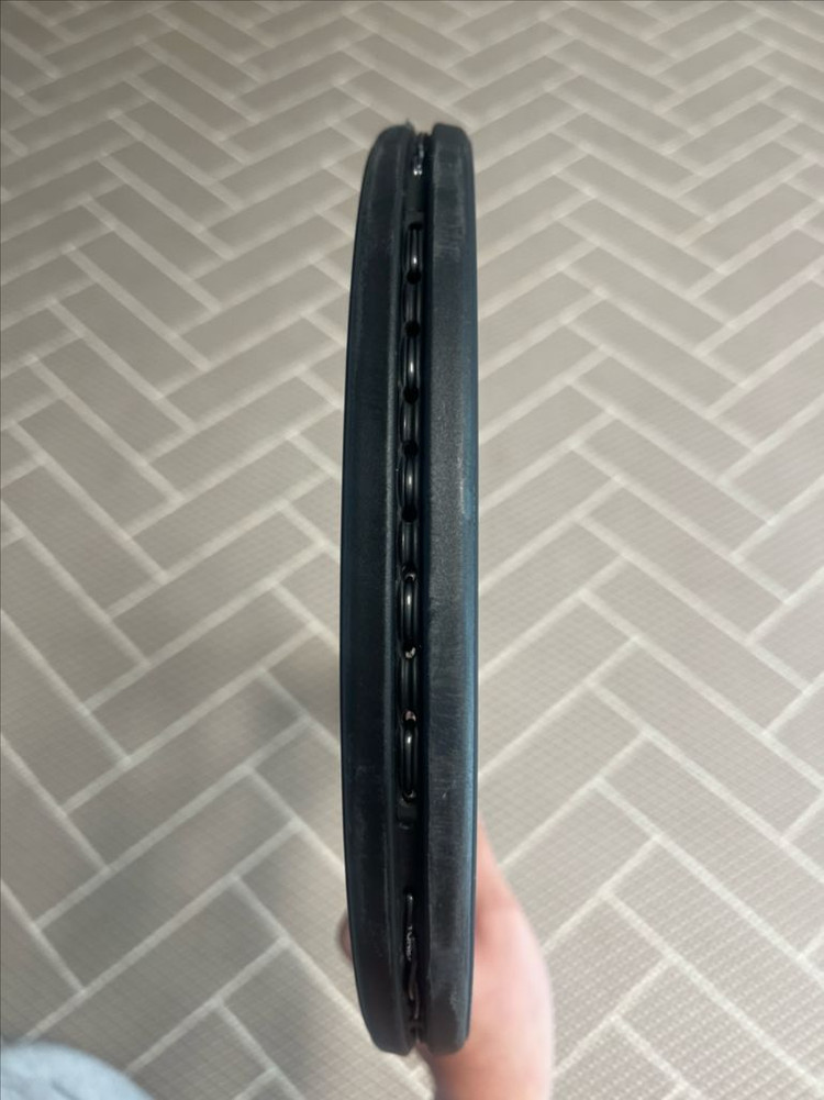 윌슨 클래시 테니스 라켓 이미지