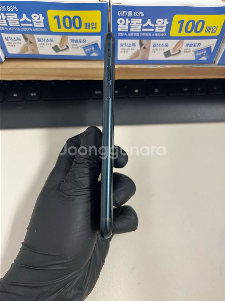 아이폰Se3 64G 미드나이트 SSS급!--5