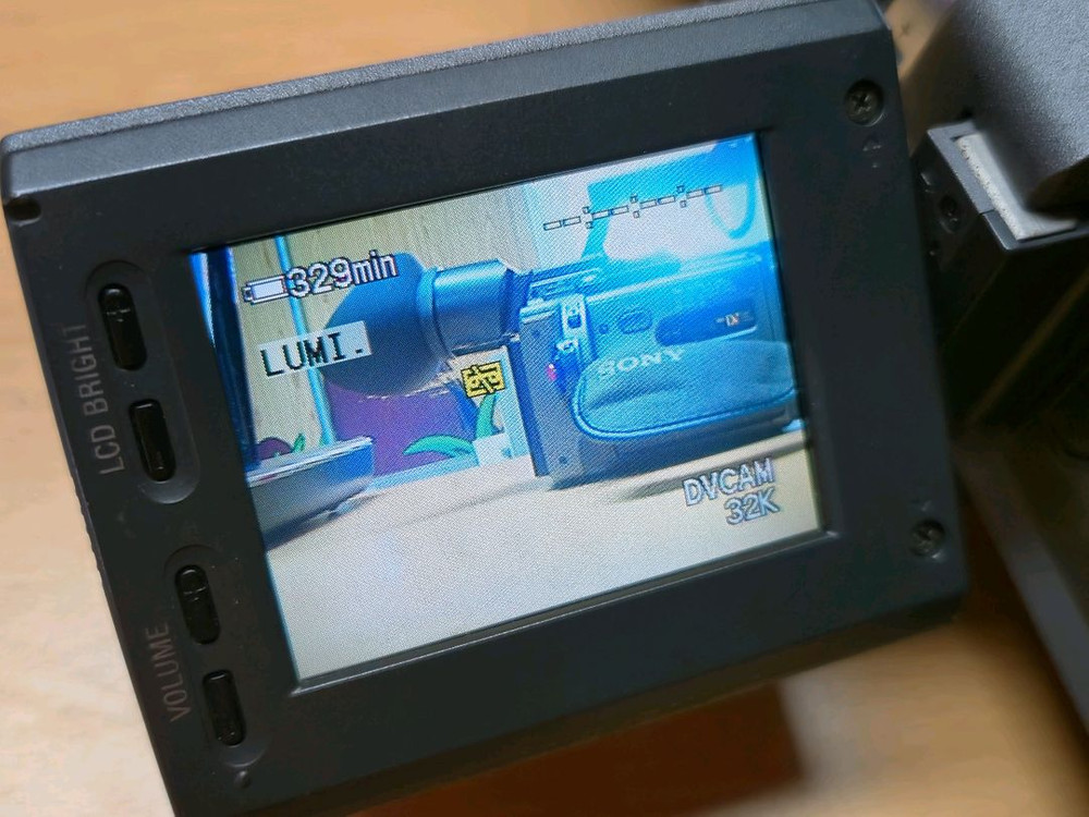 소니 dv캠 dsr- pd150--8