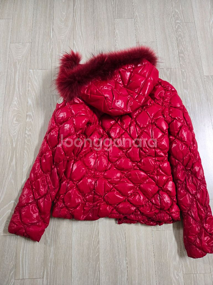 몽클레어 숏패딩 40 사이즈 정품--1