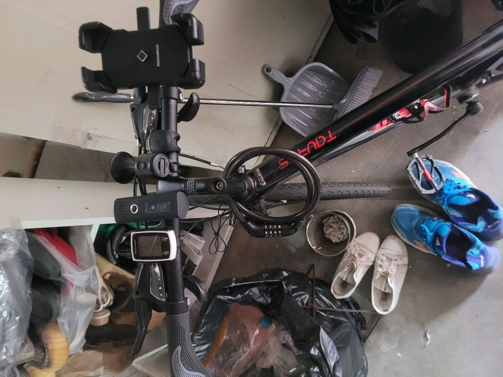 삼천리 토러스21 22년식 21단 하이브리드자전거--1