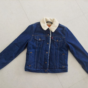 리바이스 양털 자켓 이미지