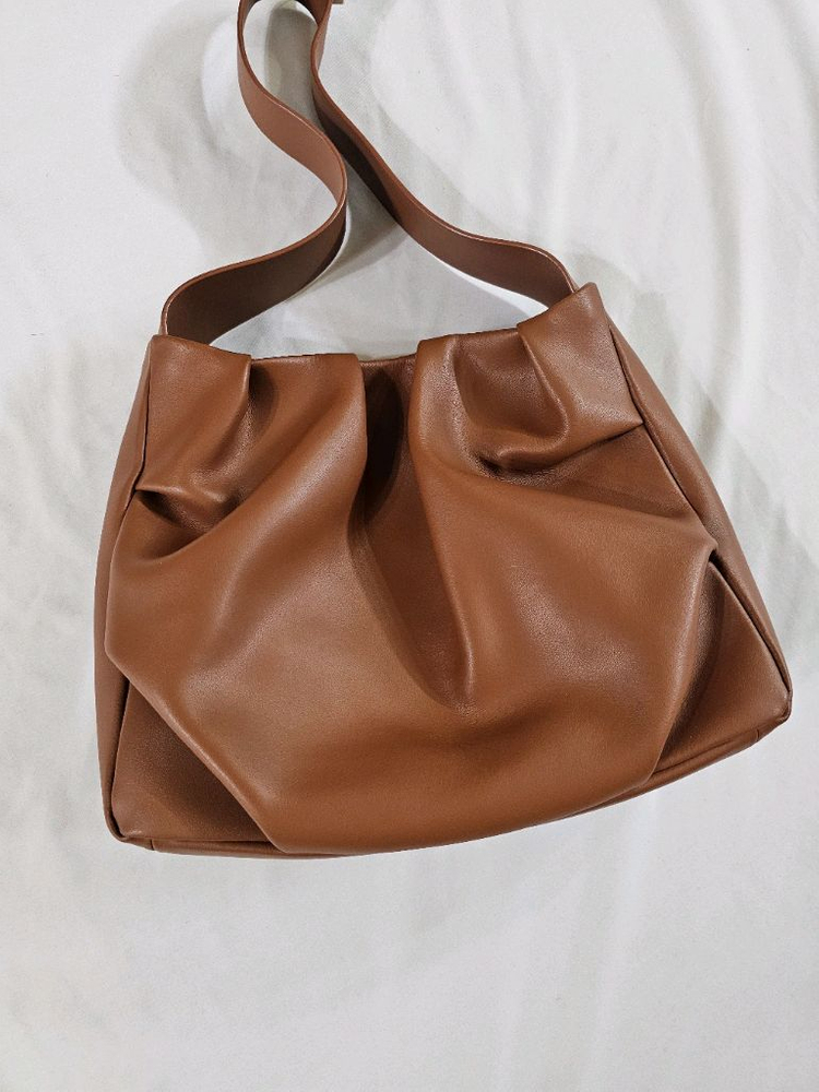 HOZE GABBY TAN 호재 호제 개더링 개비 호보백 숄더백 브라운--2