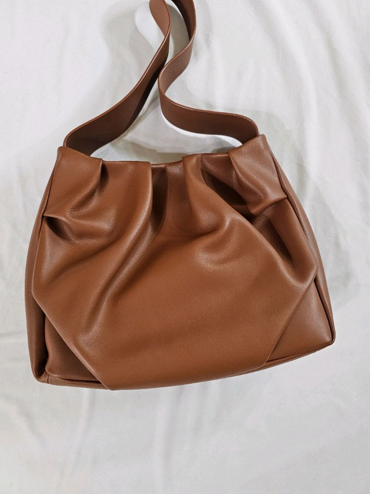 HOZE GABBY TAN 호재 호제 개더링 개비 호보백 숄더백 브라운--3