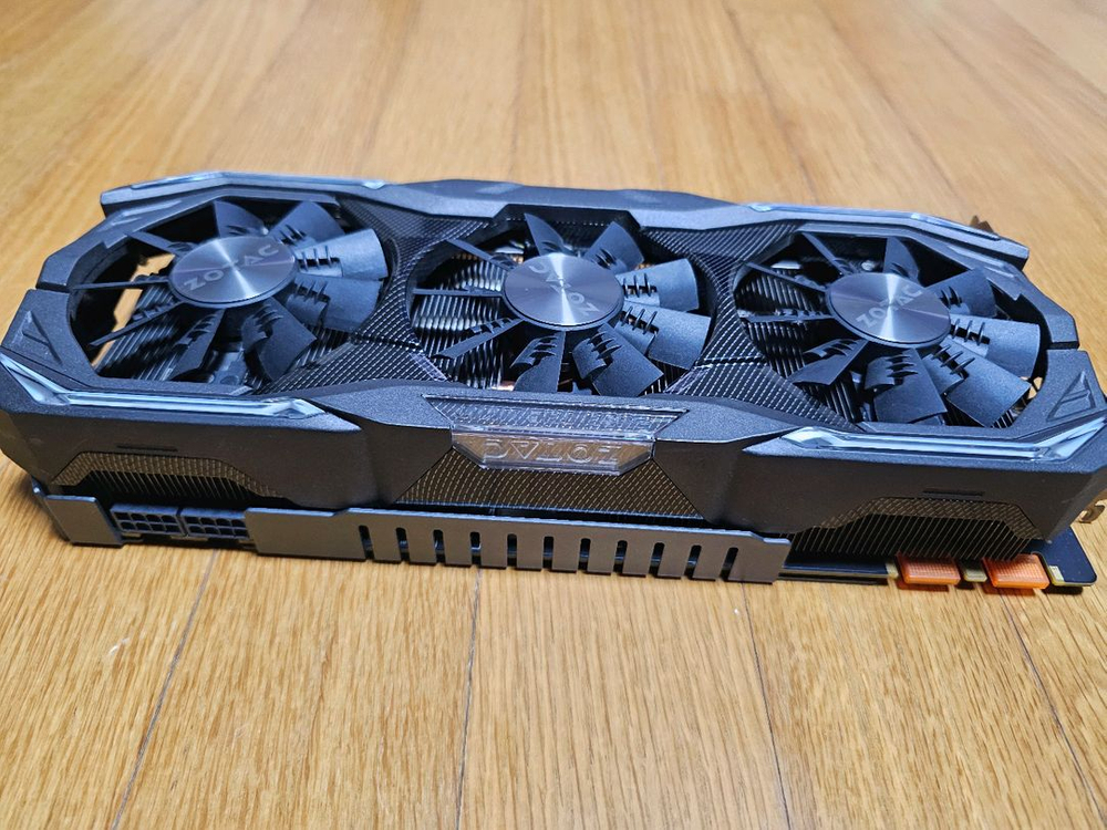 조텍 GTX 1070 8GB 판매--1