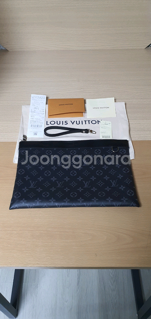 루이비통 이클립스 클러치/클러치백 정품S급(영수증O)구찌프라다루이비통디올고야드샤넬셀린느보테가생로랑버버리발렌시아가--0