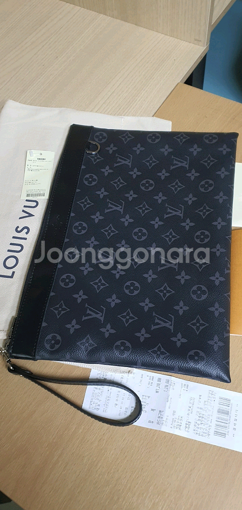 루이비통 이클립스 클러치/클러치백 정품S급(영수증O)구찌프라다루이비통디올고야드샤넬셀린느보테가생로랑버버리발렌시아가--1