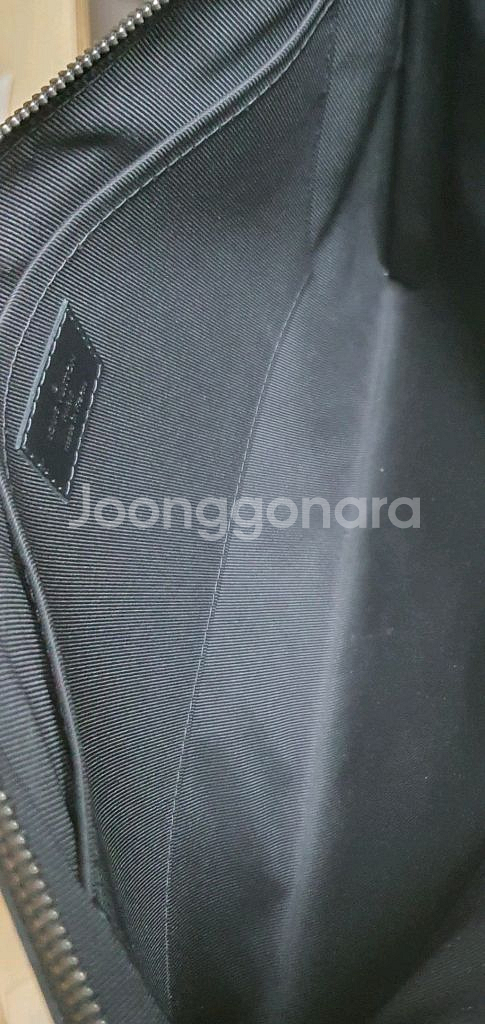 루이비통 이클립스 클러치/클러치백 정품S급(영수증O)구찌프라다루이비통디올고야드샤넬셀린느보테가생로랑버버리발렌시아가--7