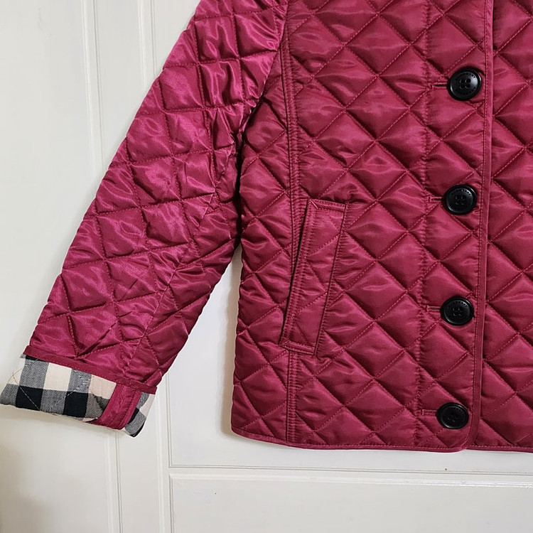 새상품급 (130호) 8y 버버리칠드런 누빔 퀼팅 자켓 / 여아 주니어 몽클레어 구찌 디올 셀린느 펜디--7