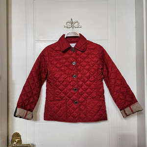 새상품급 (130호) 8y 버버리칠드런 누빔 퀼팅 자켓 / 여아 주니어 몽클레어 구찌 디올 셀린느 펜디