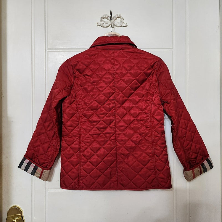 새상품급 (130호) 8y 버버리칠드런 누빔 퀼팅 자켓 / 여아 주니어 몽클레어 구찌 디올 셀린느 펜디--2