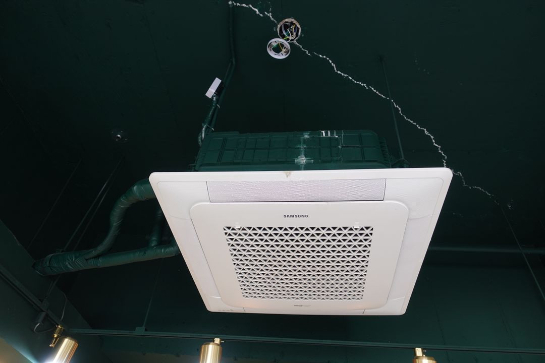 2022 삼성 천정형 인버터 냉난방기 25평+30평--2