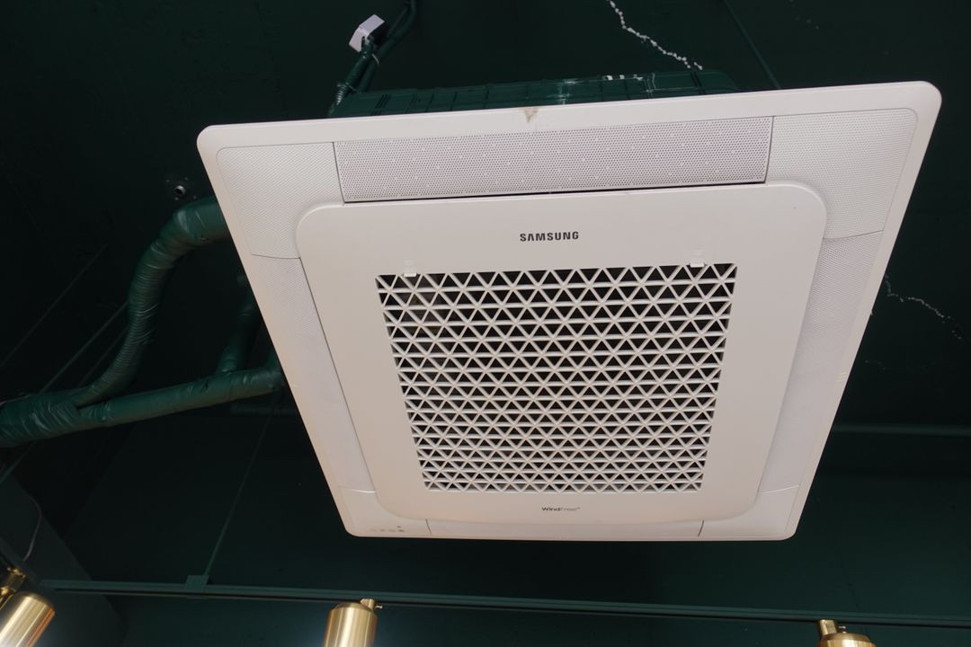 2022 삼성 천정형 인버터 냉난방기 25평+30평--3