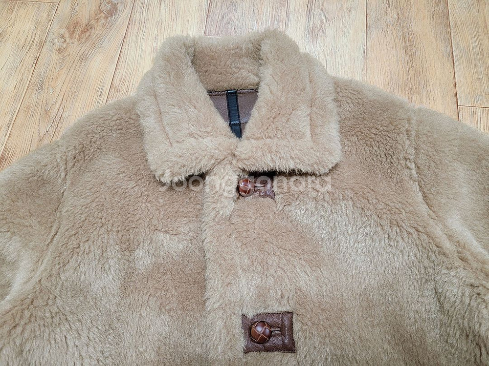 시엔느(sienne) 마티스 시어링코트 프리사이즈--4