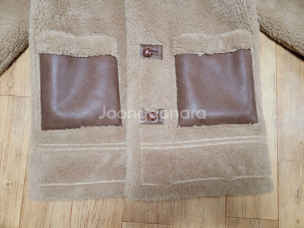 시엔느(sienne) 마티스 시어링코트 프리사이즈--5