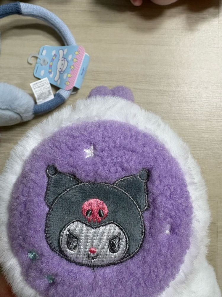 산리오 털귀마개 시나모롤 마이멜로디 쿠로미 인형 얼굴 귀도리 방한템 이미지