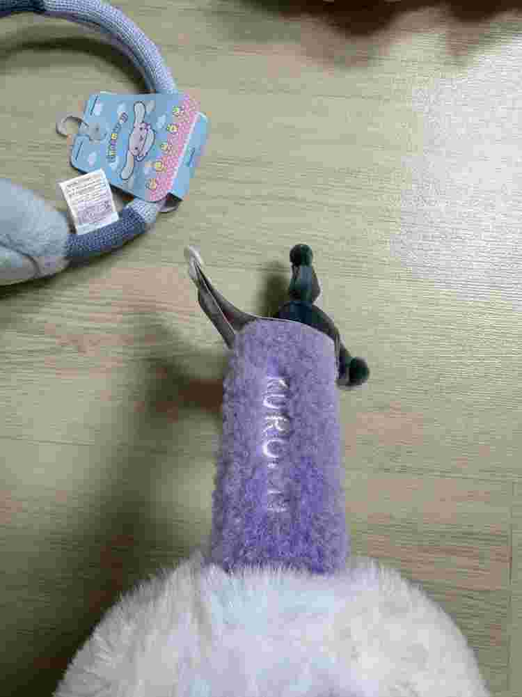 산리오 털귀마개 시나모롤 마이멜로디 쿠로미 인형 얼굴 귀도리 방한템 이미지