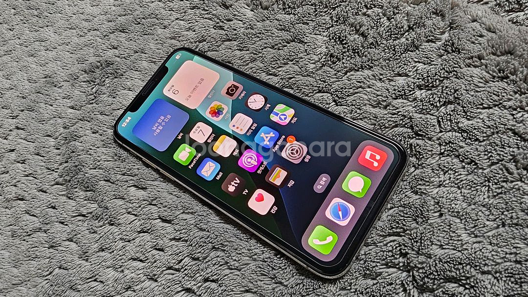 아이폰XS 512GB S급 배터리100% 무음카메라 3utools 인증 실버--1