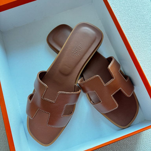 에르메스 오란 샌들 37.5 사이즈