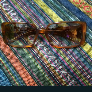 샤넬 정품 선글라스 유리에 CHANEL C1379820 각인MADE IN ITALY CHANEL 145 C68571