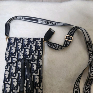 디욜 크로스 폰백 새상품