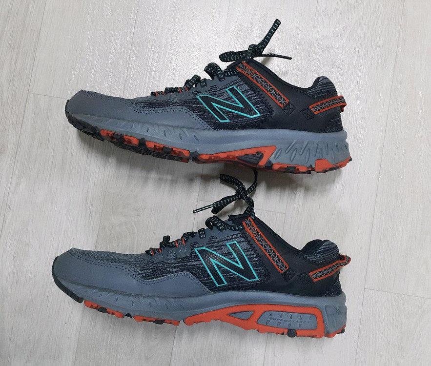 뉴발란스 트레일 러닝화 410V6 265mm--2